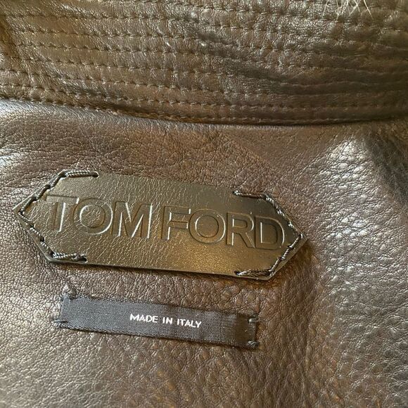 Tom Ford Fur Coat- size 44 - Picture 10 of 10